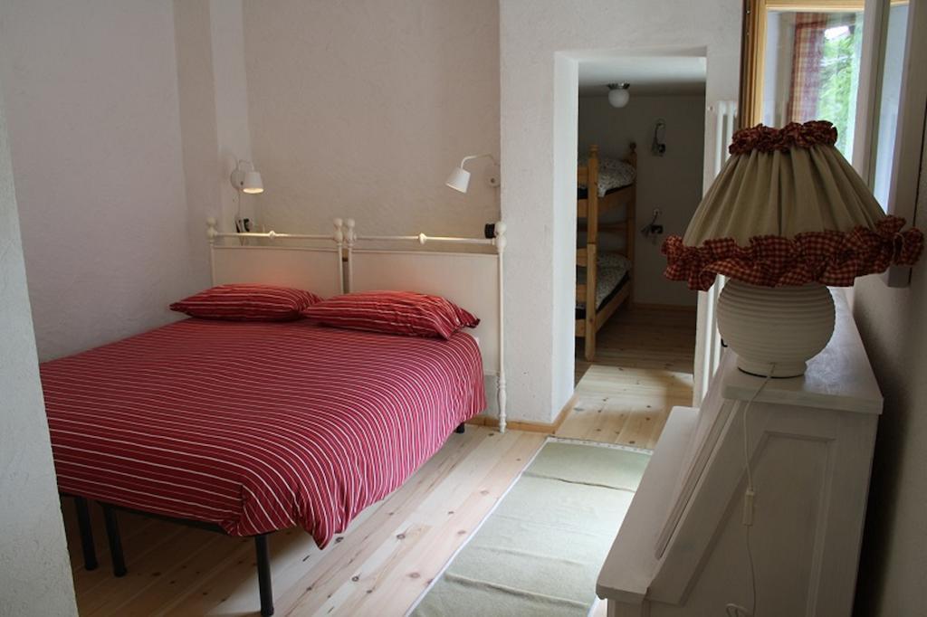 Rifugio Dalco Apartment Сорико Стая снимка
