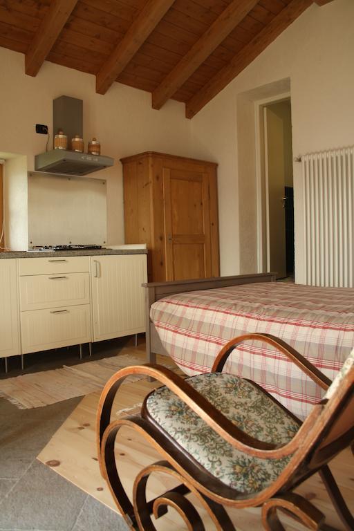 Rifugio Dalco Apartment Сорико Стая снимка